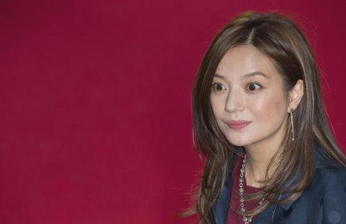 娱乐圈吃瓜女明星有哪些,娱乐圈“瓜田”里的明星风云录